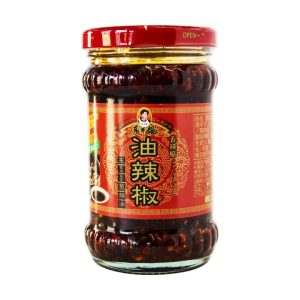 老干媽 香辣脆油辣椒 玉ねぎ辣油 210g シャンラーツイユラージャオ